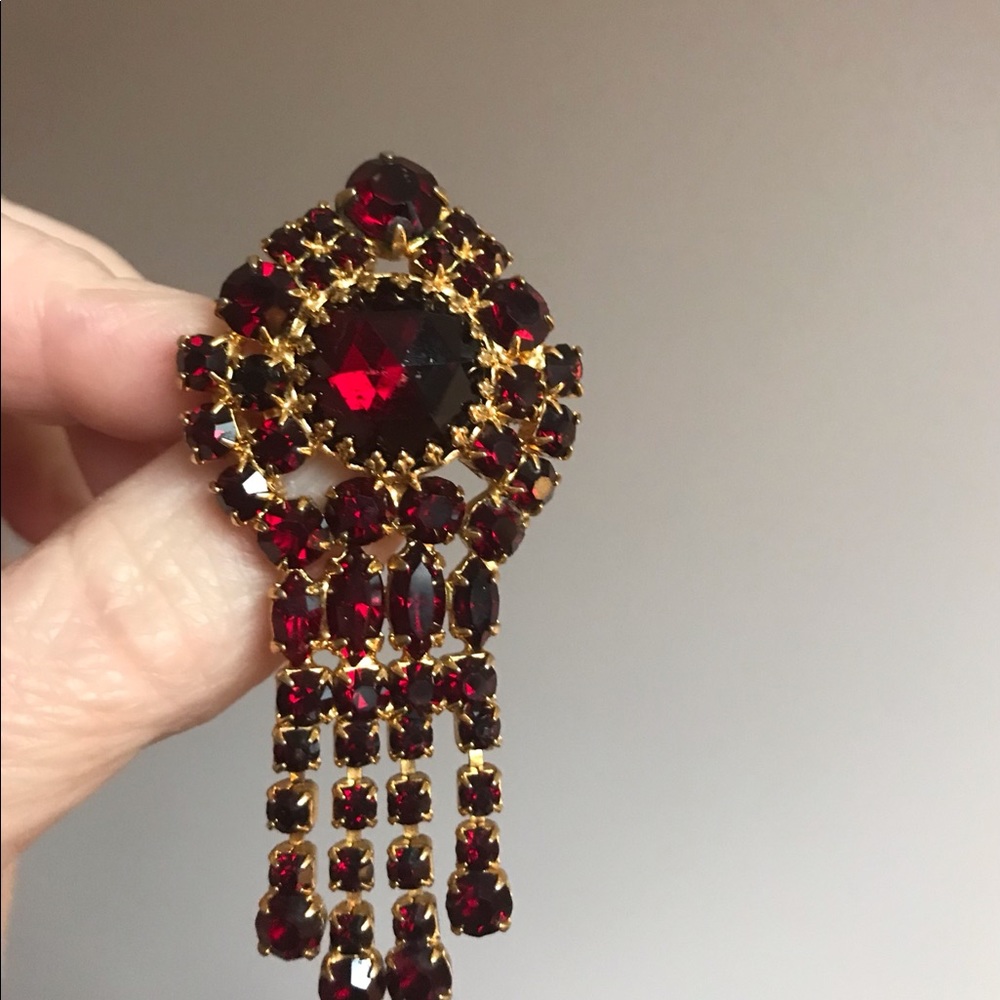 Final Sale!Beautiful Retro Brooch